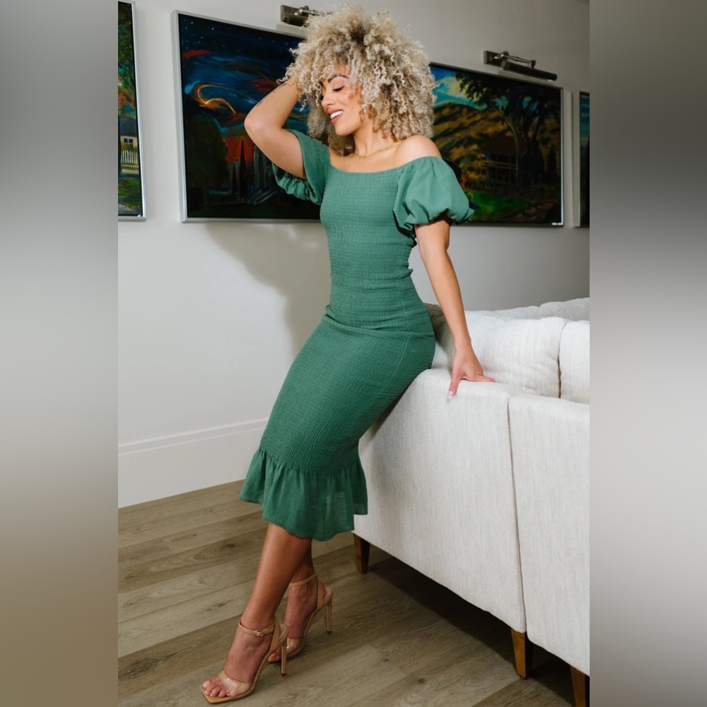 NWT Baltic Born - Alana Smocked Midi Green Dress